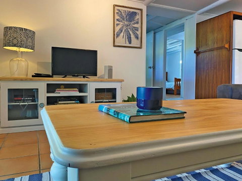 AMITY POINT WATERFRONT CABINS- TAMDHU - Accommodation Broome 4