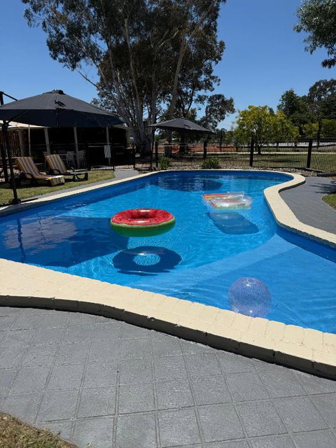 All Seasons Mansfield - Accommodation Broome 1