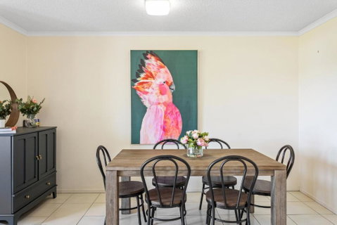 Albion Convenient Hideaway With Parking & Balcony - Accommodation Broome 3