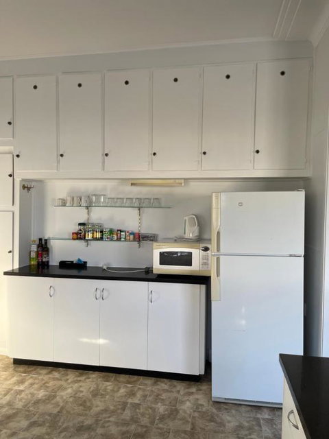 Apartment 1 On Oxide - Accommodation Broome 4