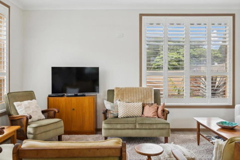 Apartment In Cowes Central On Chapel - Accommodation Broome 3