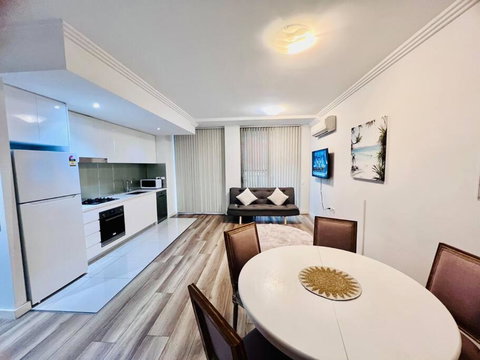 Apartment In Turrella - Accommodation Broome 0