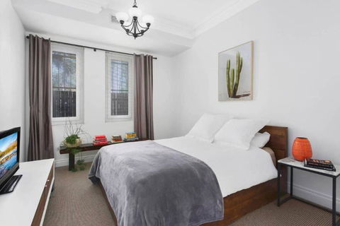 Apartment On Balmoral Beach Hill - Accommodation Broome 0