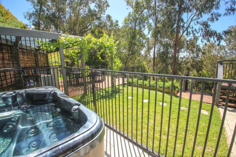 Apex Villa - Accommodation Broome 0