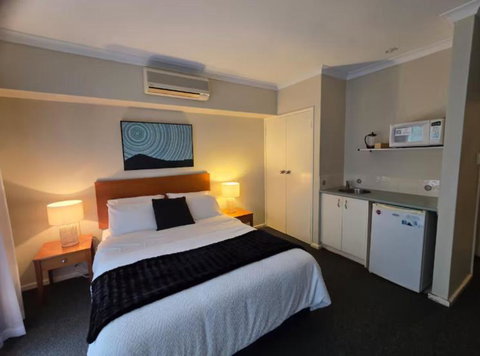 Apollo B - Denise - Accommodation Broome 0