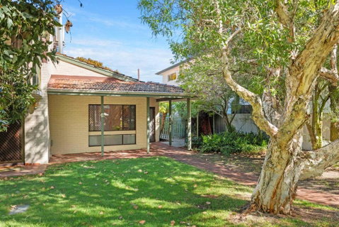 Applecross Village Gem 2BR - Accommodation Broome 1