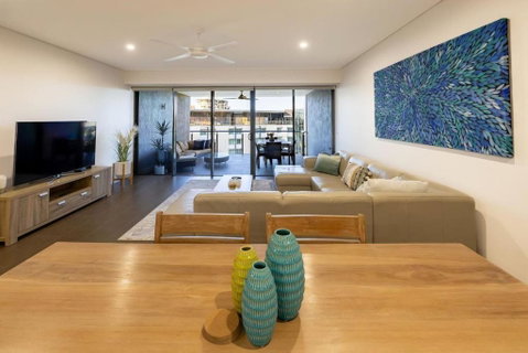Aqua Vista 3 Bedroom Luxury - Accommodation Broome 2