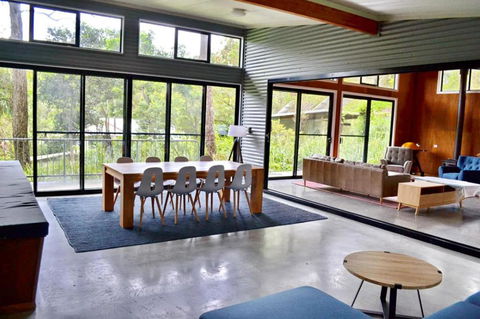 Aranakie- 7 Grey Street Arakoon - Full Linen Provided - Accommodation Broome 1