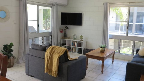 Arcadia Beach Unit 4 - Accommodation Broome 1