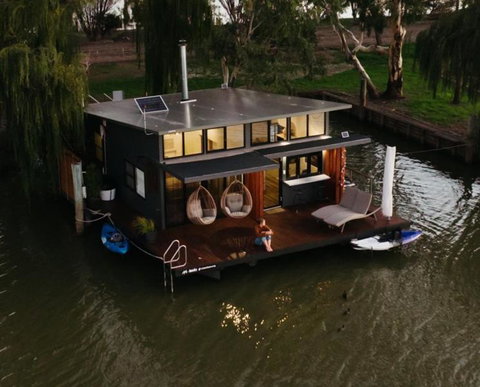 Ark-imedes - Unique Float Home On The Murray River - Accommodation Broome 0