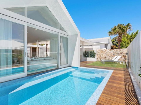 Aroha Byron Bay - Accommodation Broome 0