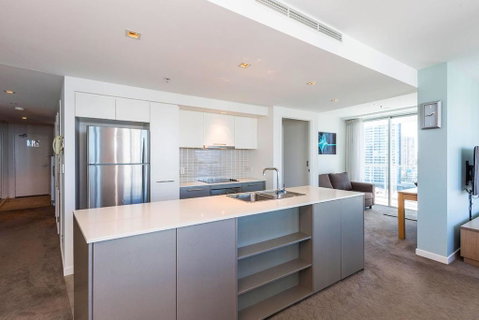 Artique Surfers Paradise - Official - Accommodation Broome 1