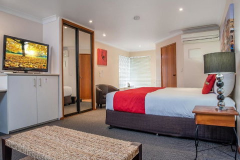 Aspley Carsel Motor Inn - Accommodation Broome 0
