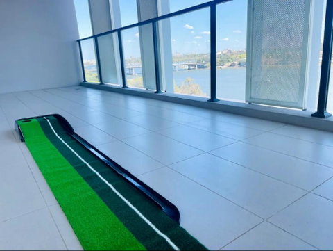 Astonishing Waterview Condo With Pool, Parking - Accommodation Broome 4