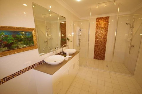 Astoria Retreat Bed & Breakfast - Accommodation Broome 4