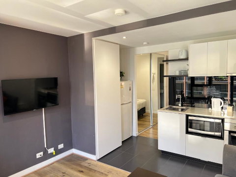 Aura On Flinders Serviced Apartments - Accommodation Broome 1