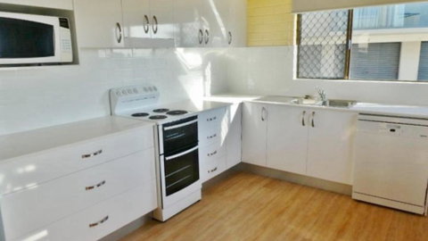 Aurora D - S, 2 - 13 Pacific Pde - Accommodation Broome 2