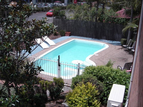 Avaleen Lodge Motor Inn - Accommodation Broome 0
