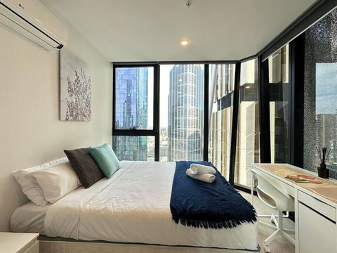 Avant CBD Cozy & Spacious 2BR Residences - Accommodation Broome 3