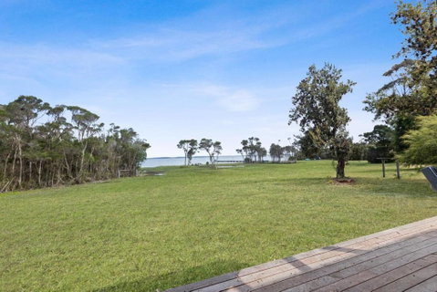 Avon - Waterfront Retreat - Accommodation Broome 2
