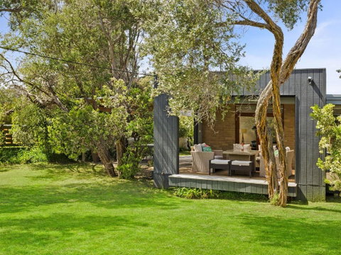 Avonlea Sorrento Holiday House - Accommodation Broome 0
