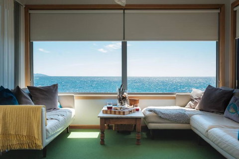 Awesome Beach House Bicheno - Accommodation Broome 0