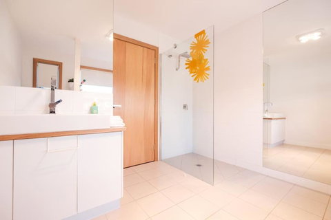 Awesome Beach House Bicheno - Accommodation Broome 3