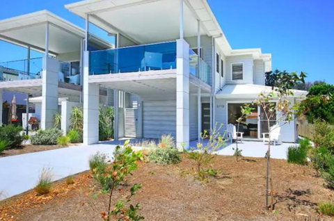 Ayada Villa - Pet Friendly - 1 Min To Beach - Accommodation Broome 0