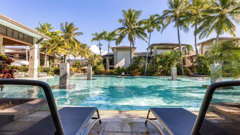 AZURE 187 Port Douglas - Accommodation Broome 0