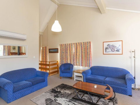 Banksia 2 35 Townsend Street - Accommodation Broome 4