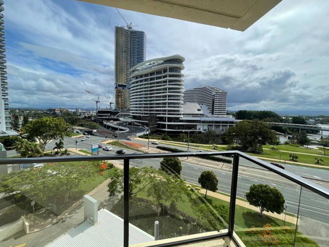 BB On The Park 502 - Accommodation Broome 2