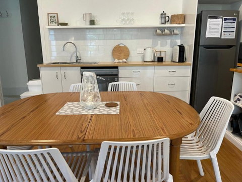 Banksia On Blenheim By Experience Jervis Bay - Accommodation Broome 4