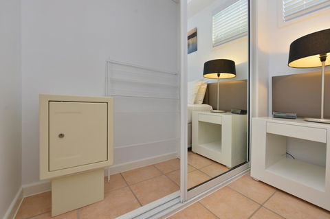 Port Douglas Apartments - Adults Only Oasis - Accommodation Broome 13