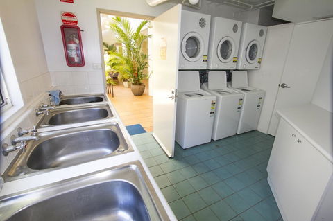 Port Douglas Apartments - Adults Only Oasis - Accommodation Broome 35