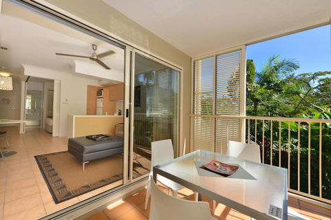Port Douglas Apartments - Adults Only Oasis - Accommodation Broome 5