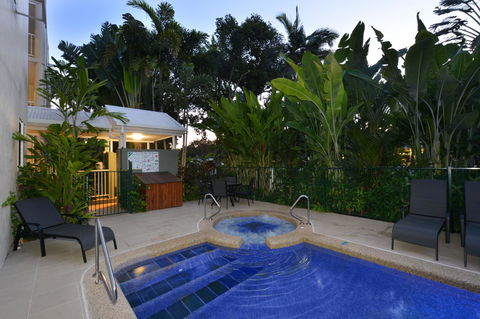 Port Douglas Apartments - Adults Only Oasis - Accommodation Broome 19