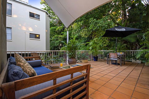Port Douglas Apartments - Adults Only Oasis - Accommodation Broome 34