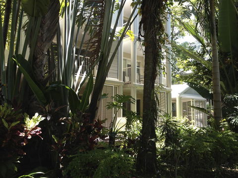 Port Douglas Apartments - Adults Only Oasis - Accommodation Broome 40