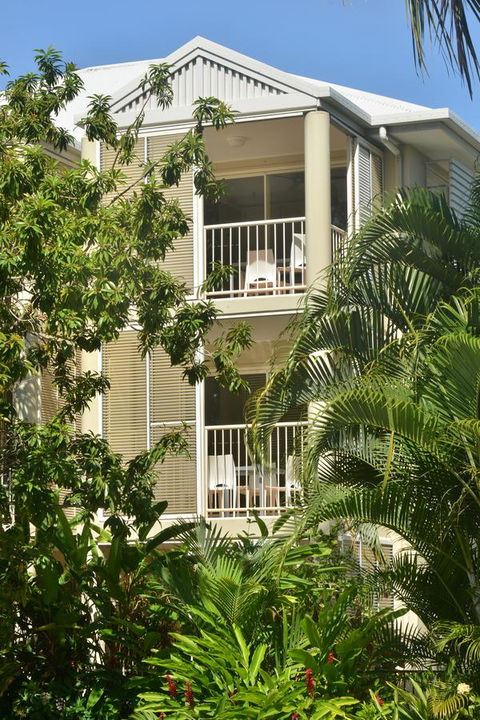 Port Douglas Apartments - Adults Only Oasis - Accommodation Broome 25