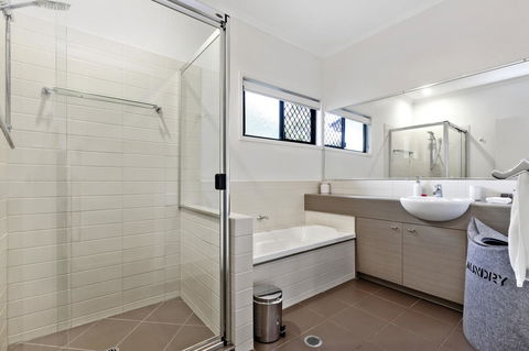 Lotus Retreat - Accommodation Broome 1