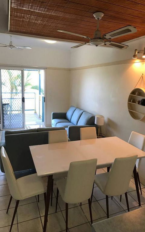 Beach Front Villa At Tangalooma - Accommodation Broome 7