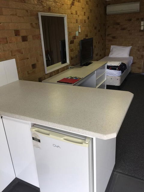 Bribie Waterways Motel - Accommodation Broome 32