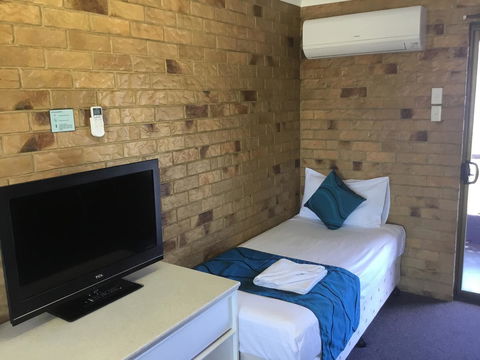 Bribie Waterways Motel - Accommodation Broome 12