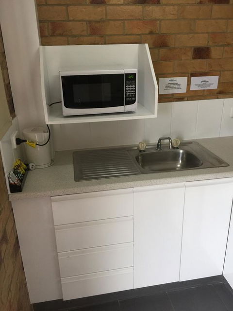 Bribie Waterways Motel - Accommodation Broome 30