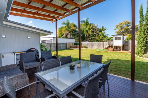 Fabulous Family Destination In Paradise Parade, Bongaree - Accommodation Broome 5