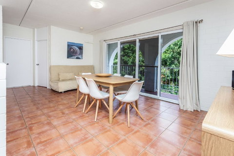 The Islander - Accommodation Broome 11