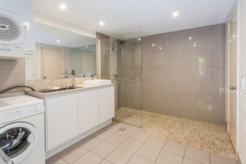 The Islander - Accommodation Broome 9