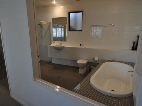 Saltwater 3 - Accommodation Broome 16