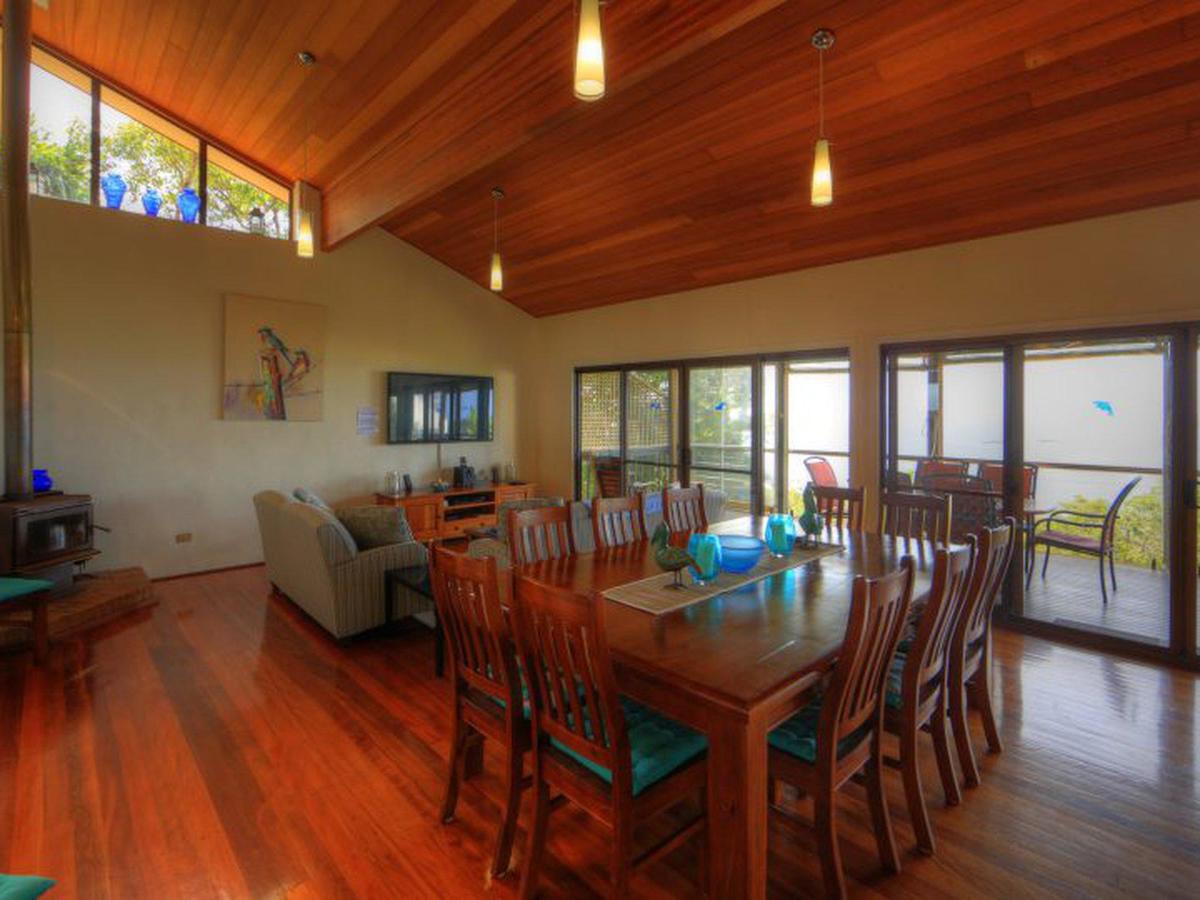 Point Lookout QLD Accommodation Broome