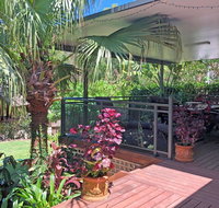 'Sandy Palms' 28 Moorooba Cr - Beautiful Home with Wifi Air-con and Boat Parking - Accommodation Broome